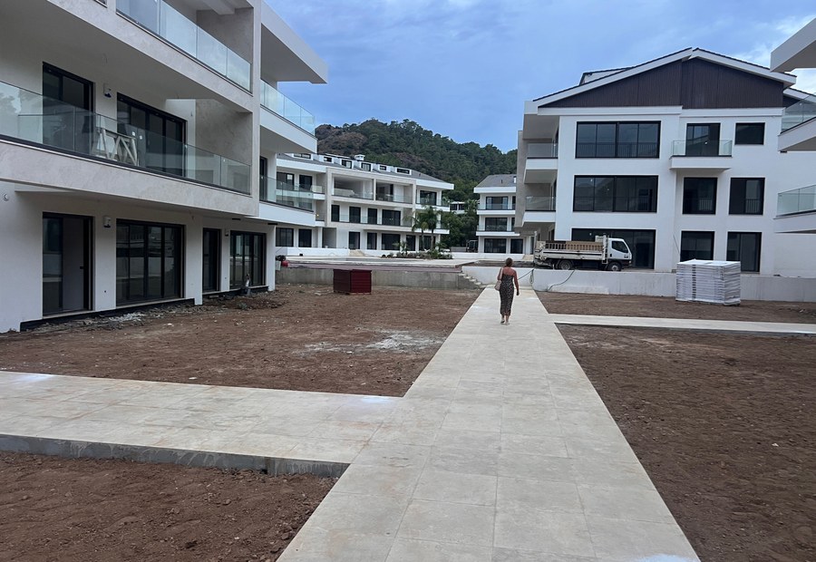 Luxe woning met zwembad en zeezicht in Turkije